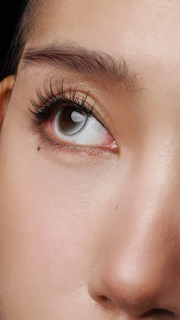 Inbox magnetic eyelashes — on the eye